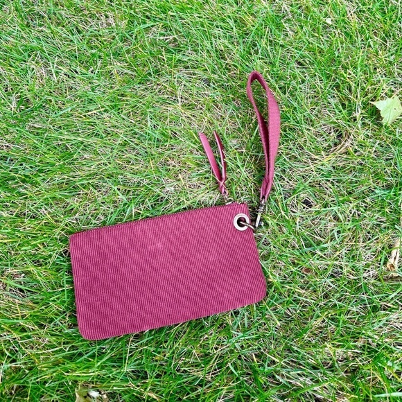 Universal Thread Accessories - Universal Thread Maroon Corduroy Wristlet